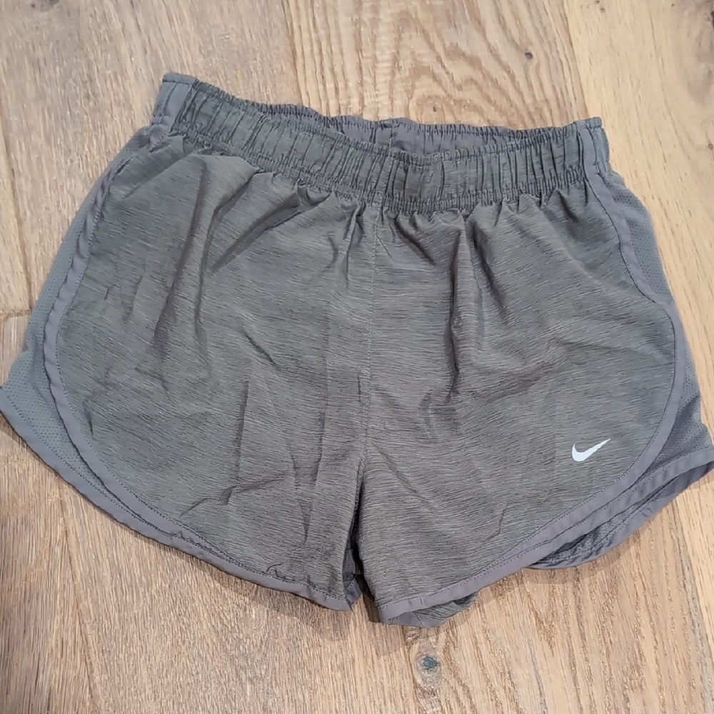 Nike Women's Gray Running Shorts Size small